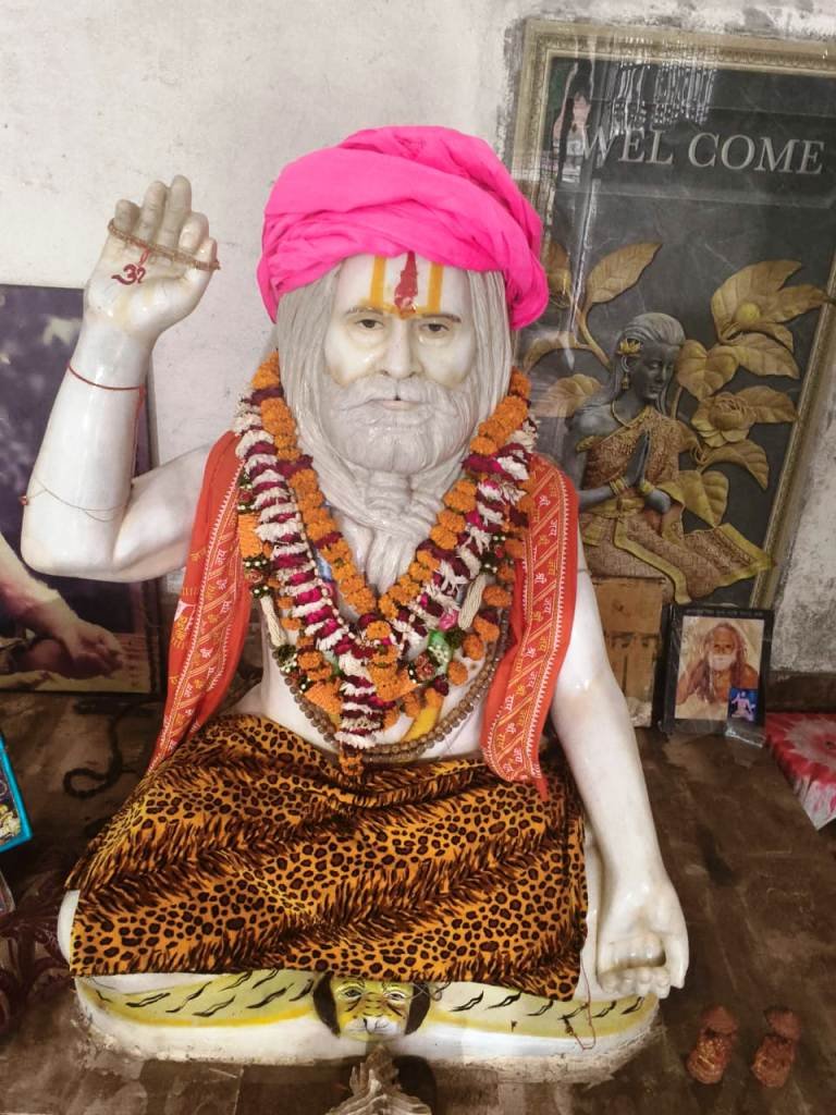 बड़े ही श्रद्धाभाव से मनाया गया देवरहा बाबा का जन्मोत्सव बड़े ही श्रद्धाभाव से मनाया गया देवरहा बाबा का जन्मोत्सव